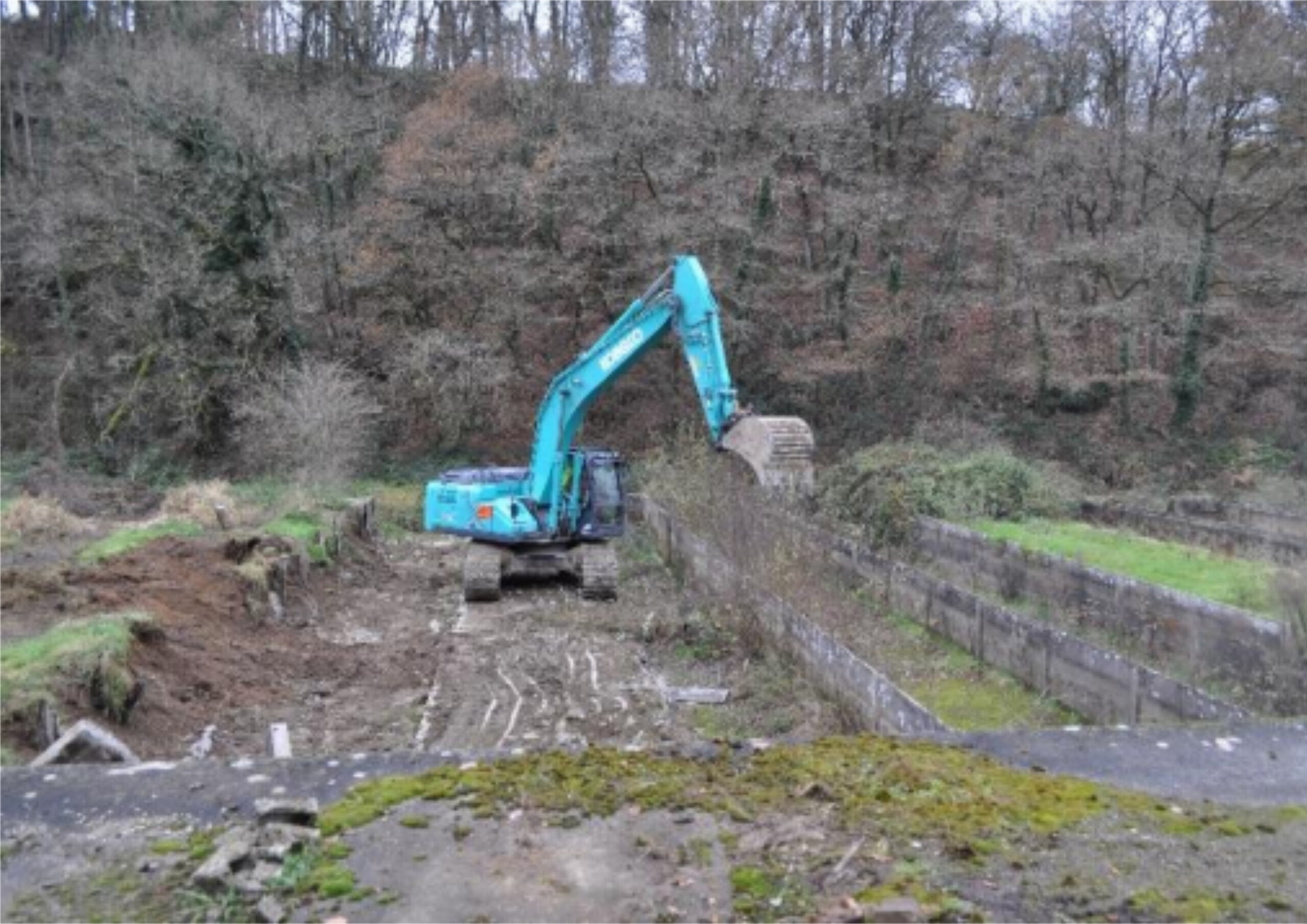 Démolition des bassins en béton_pisiculture de Valjoie_FD50